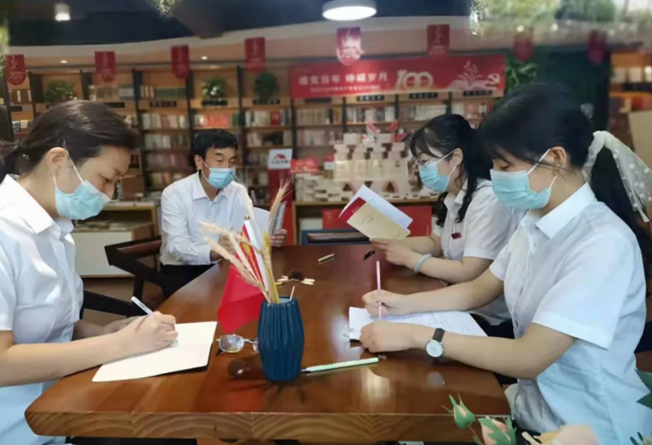 QQ图片20211222105628.png